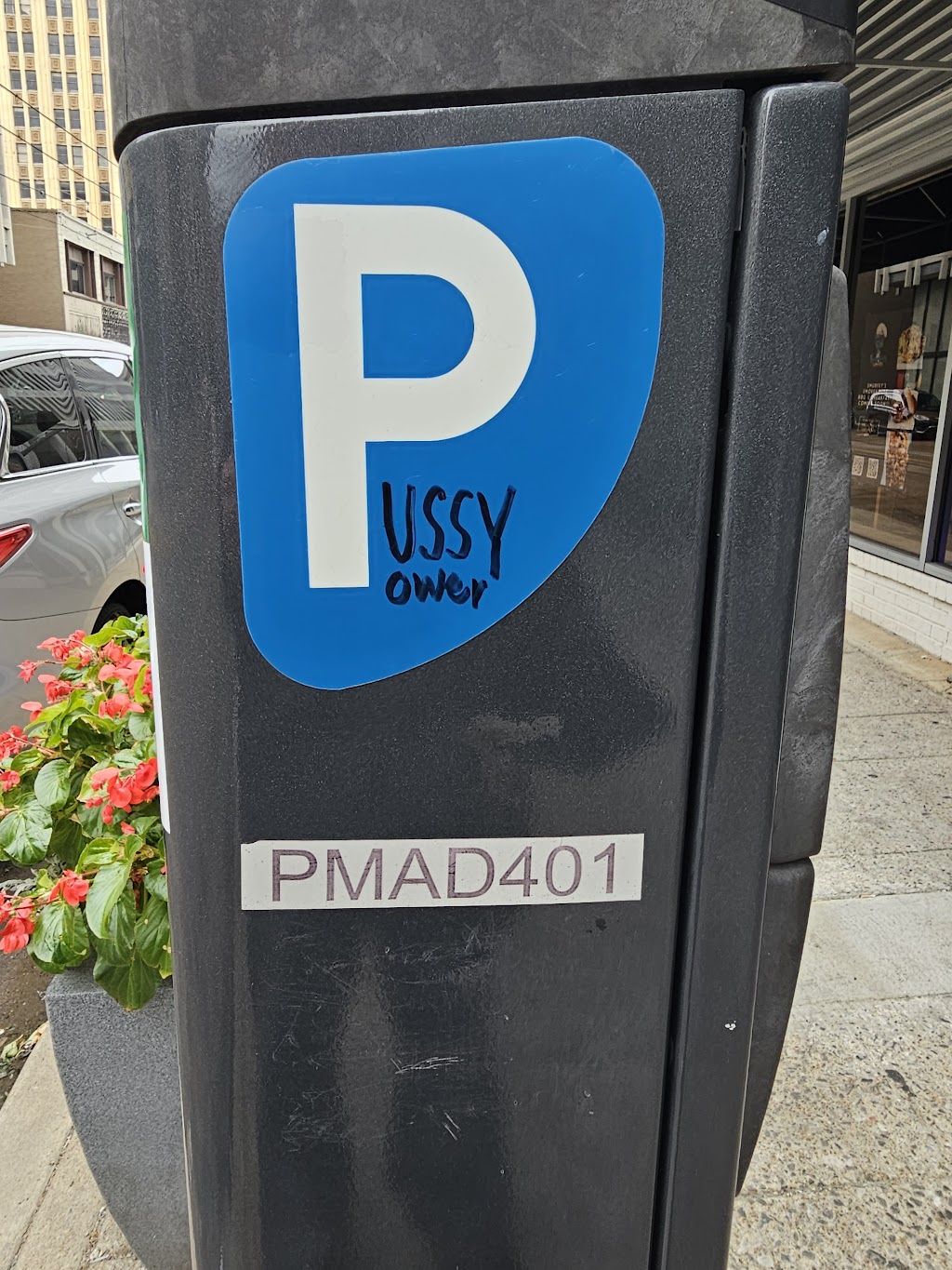 Smurfeys Smokehouse BBQ & Breakfast | restaurant | 149 Madison Ave, Memphis, TN 38103, USA | 9013377966 OR +1 901-337-7966