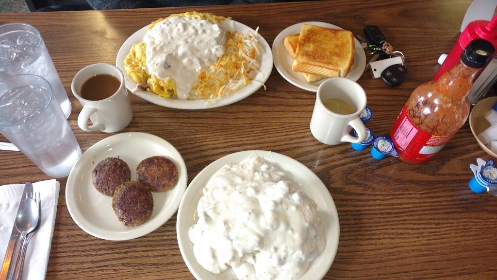 Arlenes Diner | restaurant | 101 W Main St, Otisville, MI 48463, USA | 8106316755 OR +1 810-631-6755