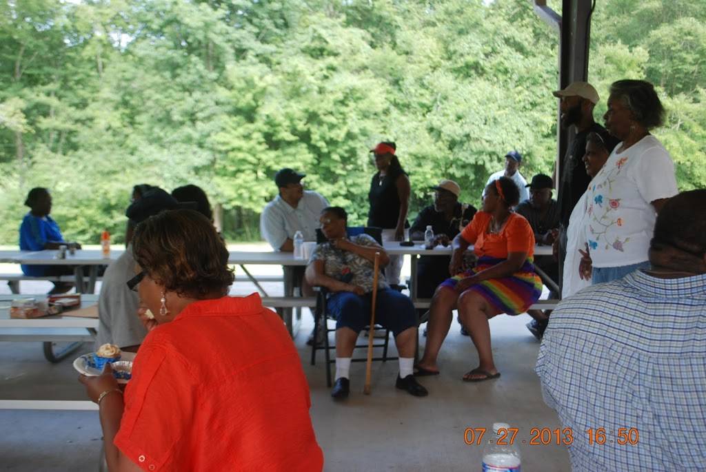 Seafood & Subs Crab House | restaurant | 6251 Livingston Rd, Oxon Hill, MD 20745, USA | 3015678188 OR +1 301-567-8188