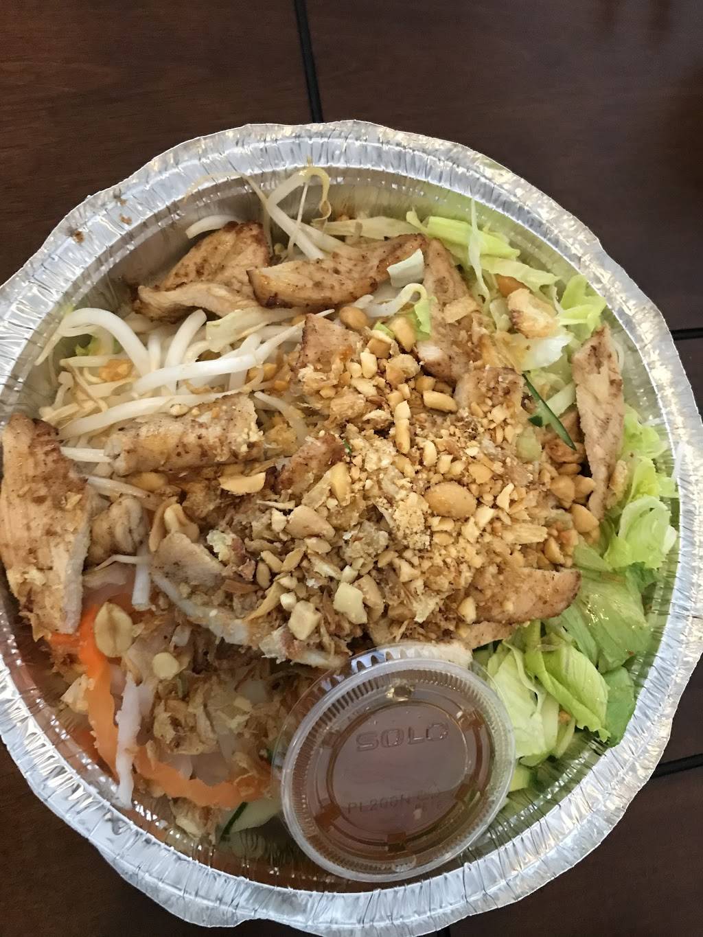 Little Saigon Restaurant | restaurant | 25309 Northern Blvd, Little Neck, NY 11362, USA | 7186318000 OR +1 718-631-8000