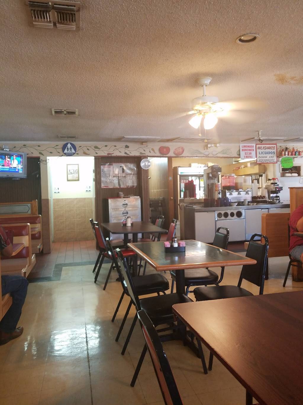 Taqueria Tequila Jalisco | restaurant | 5460 W Military Dr, San Antonio, TX 78242, USA | 2103713021 OR +1 210-371-3021