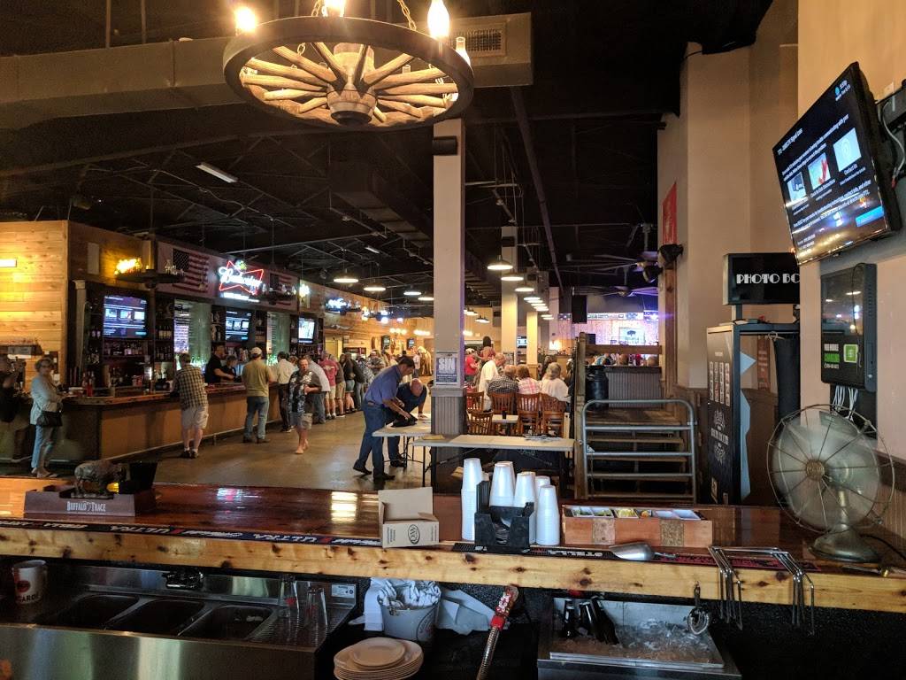 White Buffalo Saloon | restaurant | 5377 McIntosh Rd, Sarasota, FL 34233, USA | 9419276655 OR +1 941-927-6655