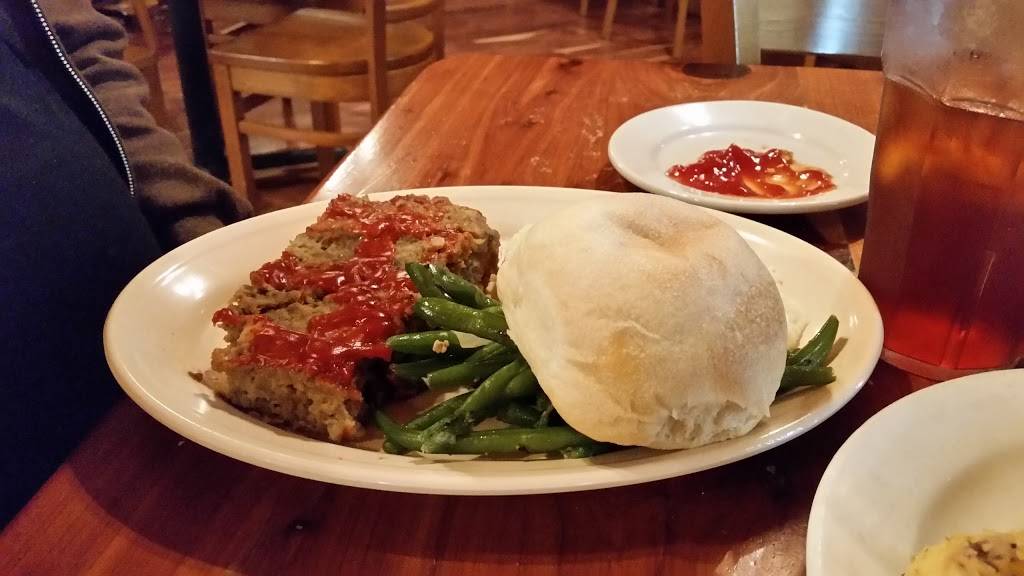 J Ws Steakhouse | restaurant | 122 S Hauptstrasse St, Carmine, TX 78932, USA | 9792784240 OR +1 979-278-4240