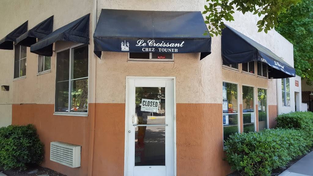 Le Croissant Delicatessen Shop | meal takeaway | 1036 P St, Sacramento, CA 95814, USA | 9164467954 OR +1 916-446-7954
