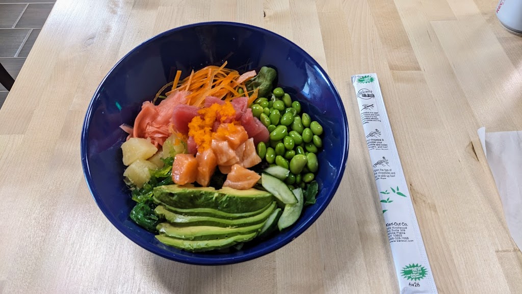 Fusion Poke Third Ward | restaurant | 329 N Broadway, Milwaukee, WI 53202, USA | 4144882226 OR +1 414-488-2226