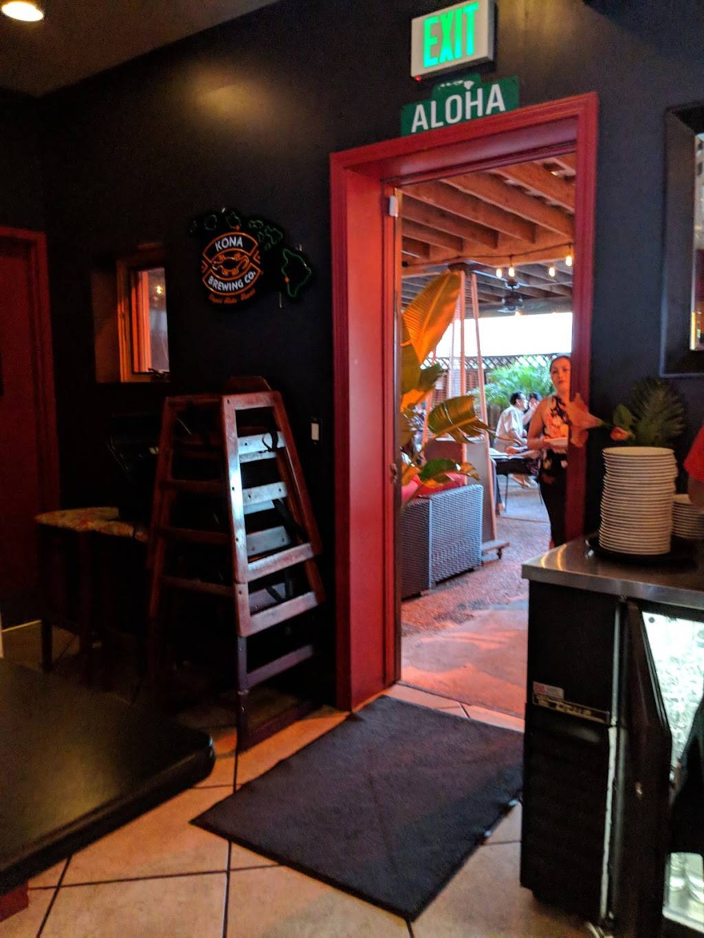 Noelanis Island Grill | restaurant | 1037 Laurel St, San Carlos, CA 94070, USA | 6503948169 OR +1 650-394-8169