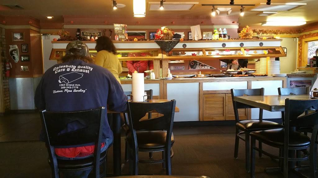 Pizza Hut | meal takeaway | 1555 E Main St, Galesburg, IL 61401, USA | 3093422061 OR +1 309-342-2061