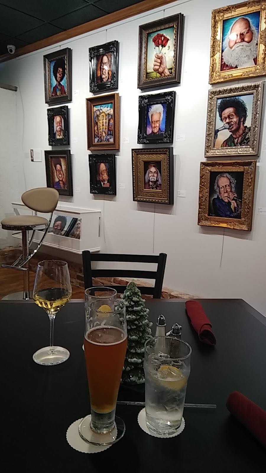 Our Glass | restaurant | 108 S Bickford Ave, El Reno, OK 73036, USA | 4053458151 OR +1 405-345-8151