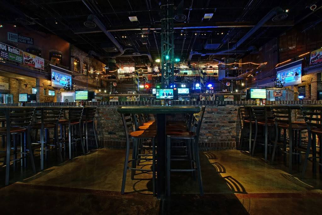 The Piazza | restaurant | 85 Executive Dr, Aurora, IL 60504, USA | 6309782088 OR +1 630-978-2088