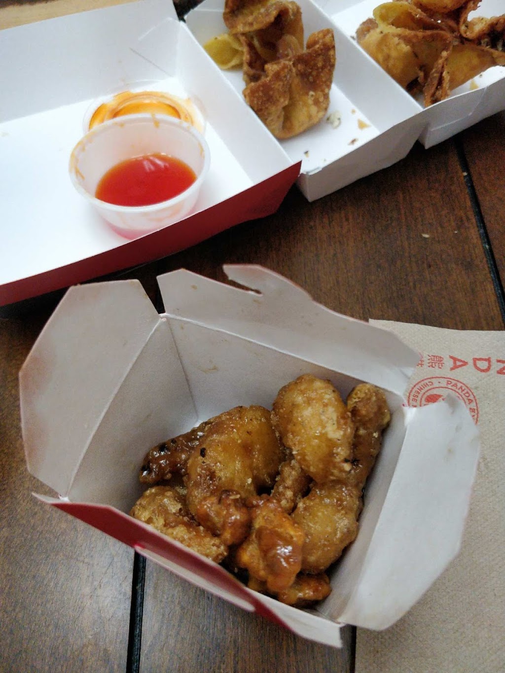 Panda Express | restaurant | 3405 Vicksburg Ln N, Plymouth, MN 55447, USA | 7633439808 OR +1 763-343-9808