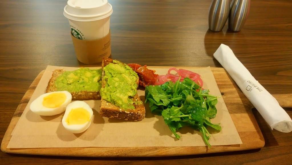 The Bistro | restaurant | 2575 Iron Point Rd, Folsom, CA 95630, USA | 9169847624 OR +1 916-984-7624