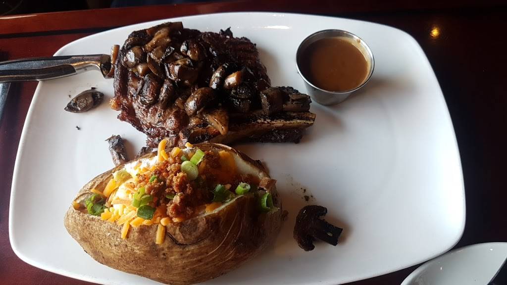 Bâton Rouge Steakhouse & Bar | restaurant | 1875 Rue Bouvier, Québec, QC G2K 0B5, Canada | 4186242525 OR +1 418-624-2525