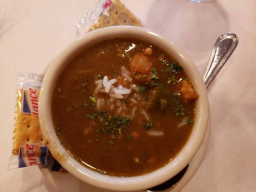 Mr. Eds Seafood & Italian Restaurant, Kenner | restaurant | 910 W Esplanade Ave A, Kenner, LA 70065, USA | 5044633030 OR +1 504-463-3030