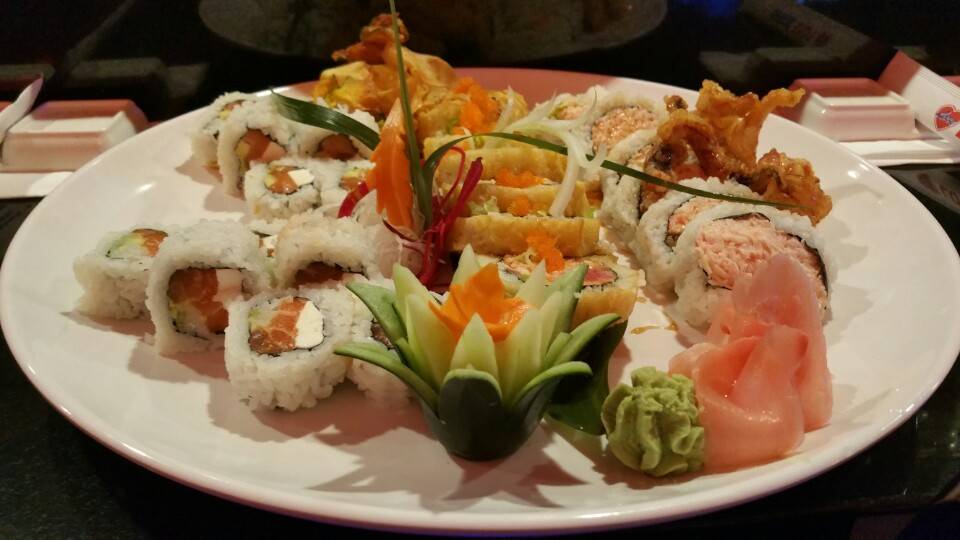 Love Sushi Usa | restaurant | 6515 Panama Ln #101, Bakersfield, CA 93313, USA | 6613988800 OR +1 661-398-8800