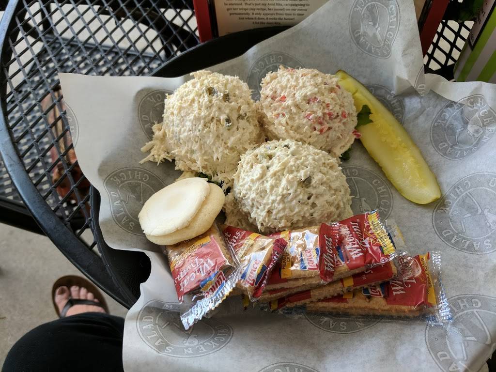Chicken Salad Chick | restaurant | Carmel Commons Shopping Center, 7617 Pineville-Matthews Rd, Charlotte, NC 28226, USA | 9809388482 OR +1 980-938-8482