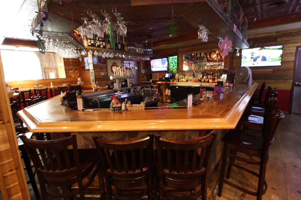 The Shack Seafood & Oyster Bar | restaurant | 13801 Quail Pointe Dr, Oklahoma City, OK 73134, USA | 4052865959 OR +1 405-286-5959