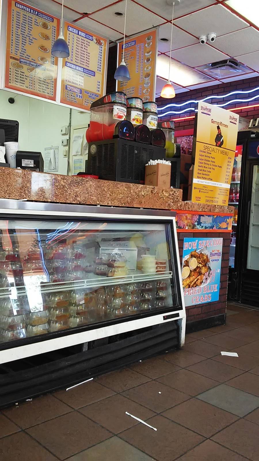 Snappers Fish & Chicken | restaurant | 18312 NW 7th Ave, Miami, FL 33169, USA | 3057702123 OR +1 305-770-2123