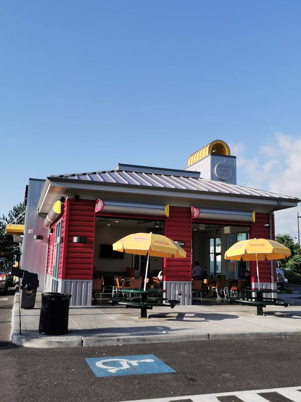 Sonic Drive-In | restaurant | 741 Rainier Ave S, Renton, WA 98057, USA | 4252078115 OR +1 425-207-8115