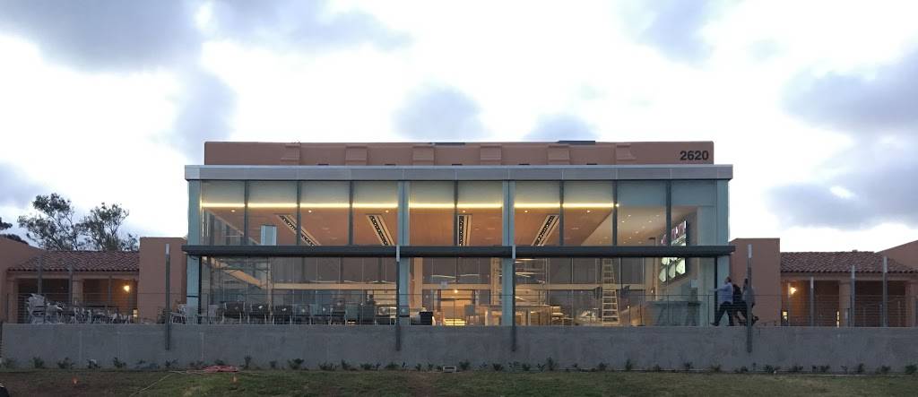 THE LOT Liberty Station | night club | 2620 Truxtun Rd, San Diego, CA 92106, USA | 6195660069 OR +1 619-566-0069