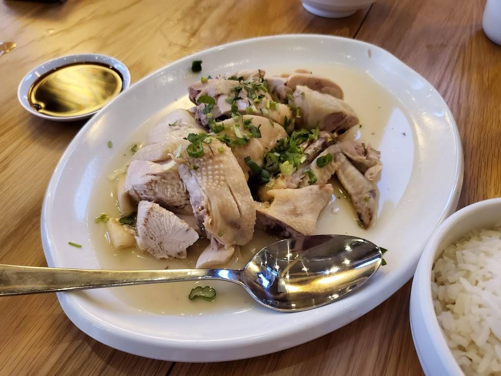 Phat Phat | restaurant | 17 S Roselle Rd, Schaumburg, IL 60193, USA | 8472502345 OR +1 847-250-2345