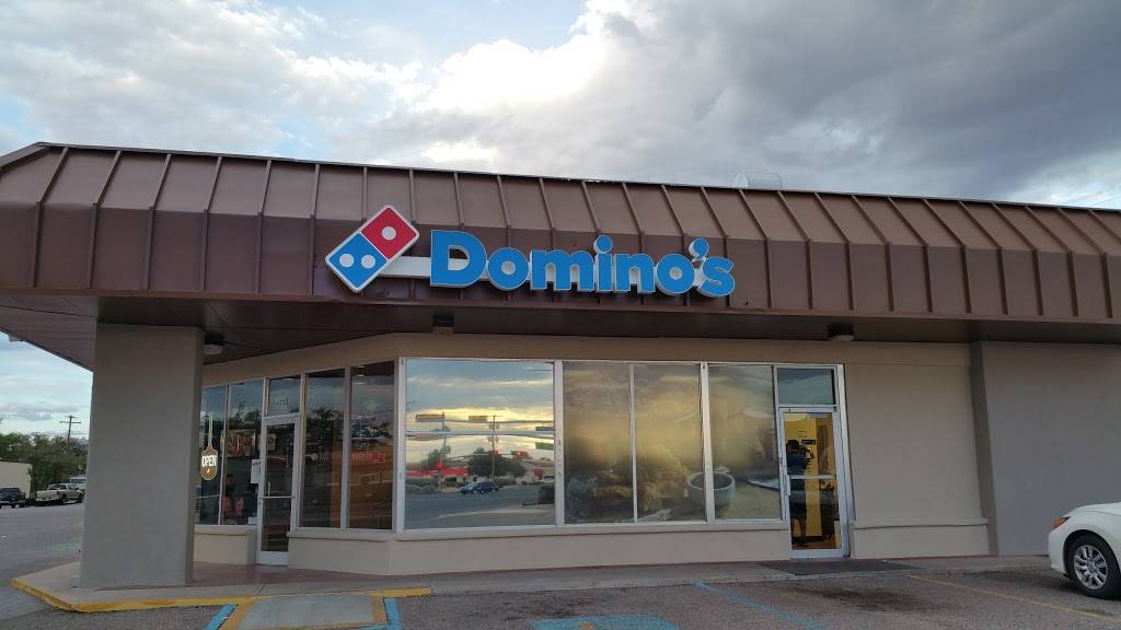 Dominos Pizza | meal delivery | 421 Avenida de Mesilla, Las Cruces, NM 88005, USA | 5755250900 OR +1 575-525-0900