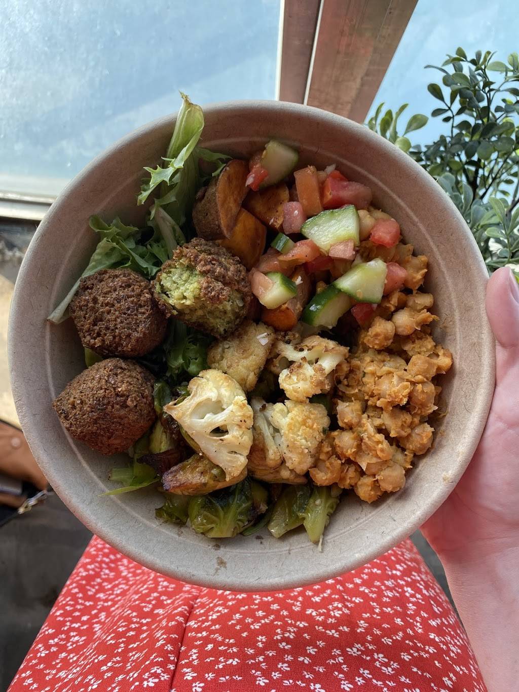 Harvest bowl eatery and market | restaurant | 6109 N Florida Ave, Tampa, FL 33604, USA | 8135128306 OR +1 813-512-8306