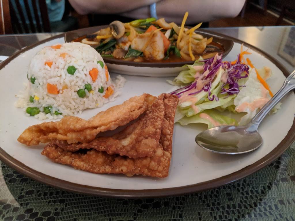 Suriya Thai | restaurant | 123 W California Blvd, Pasadena, CA 91105, USA | 6265777273 OR +1 626-577-7273