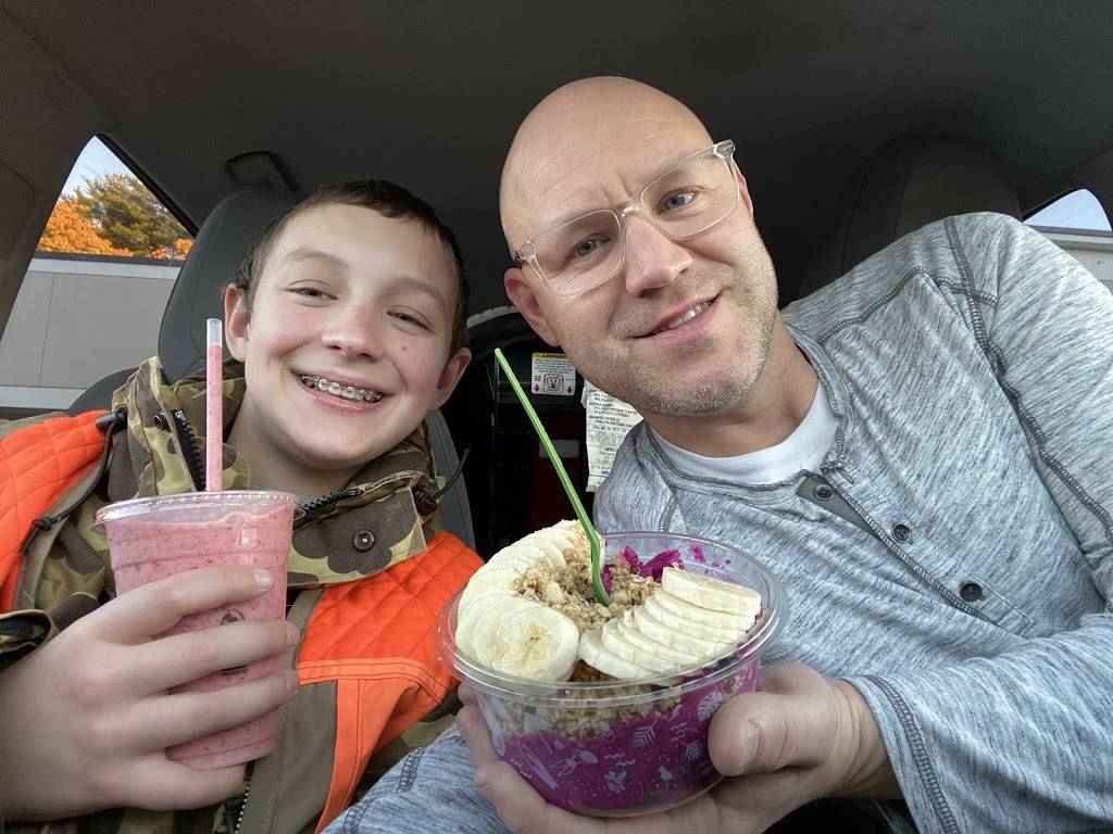 Playa Bowls | restaurant | 555 Hooksett Rd Ste 28, Manchester, NH 03104, USA | 6032321960 OR +1 603-232-1960