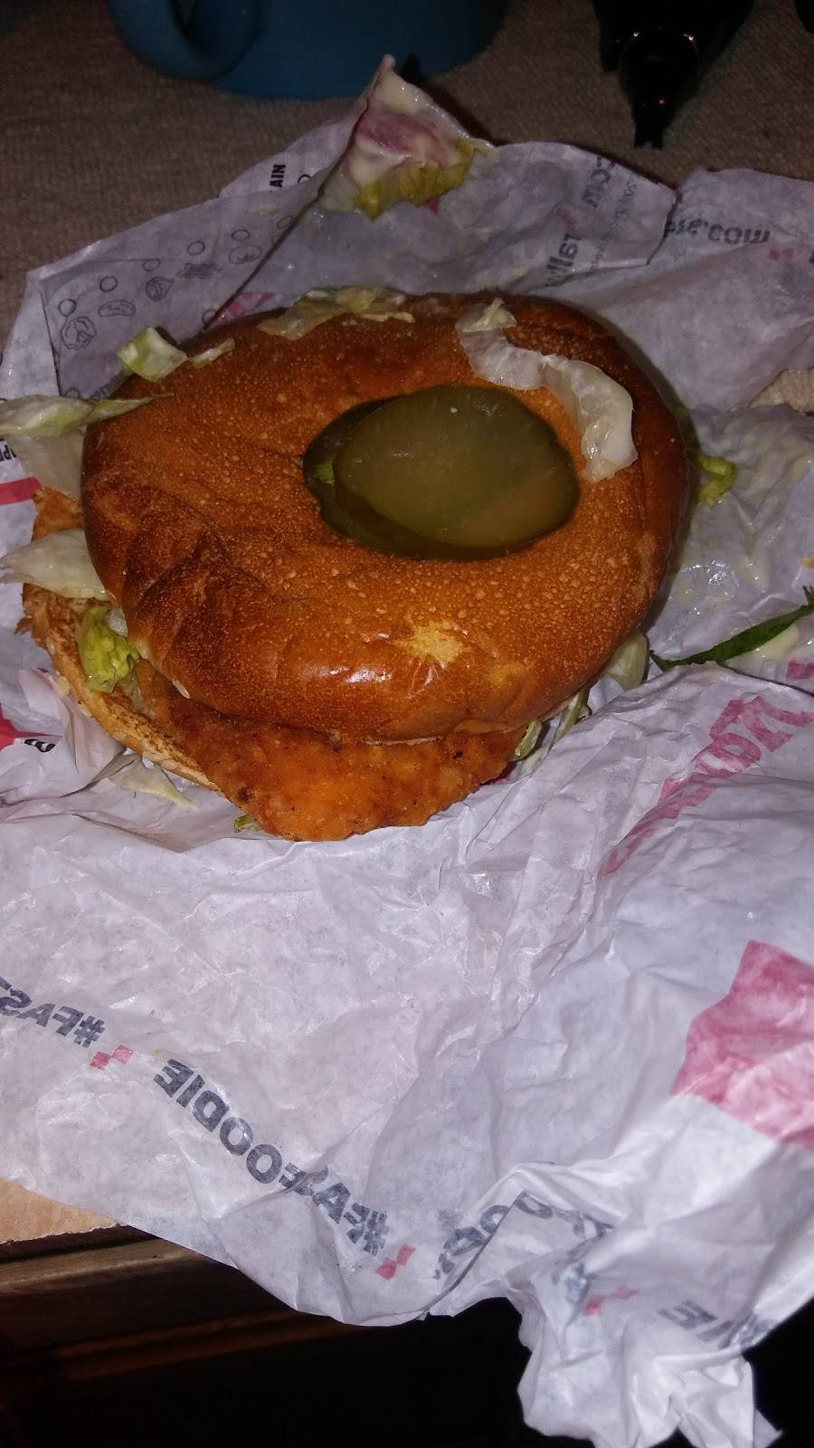 Checkers | restaurant | 11449 S Halsted St, Chicago, IL 60628, USA | 7732647422 OR +1 773-264-7422