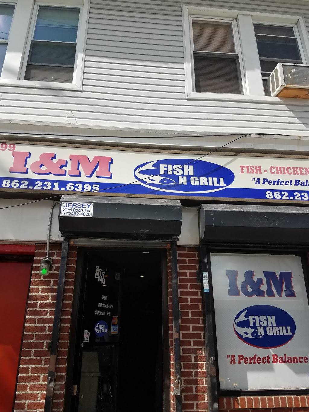 I And M Fish N Grill | restaurant | 399 Stuyvesant Ave, Irvington, NJ 07111, USA | 8622316395 OR +1 862-231-6395