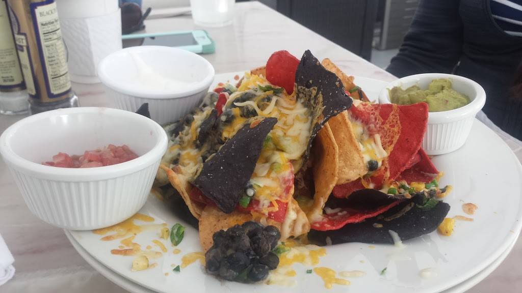 Ice House BBQ | restaurant | 6966 Main St, Mackinac Island, MI 49757, USA | 9068477223 OR +1 906-847-7223