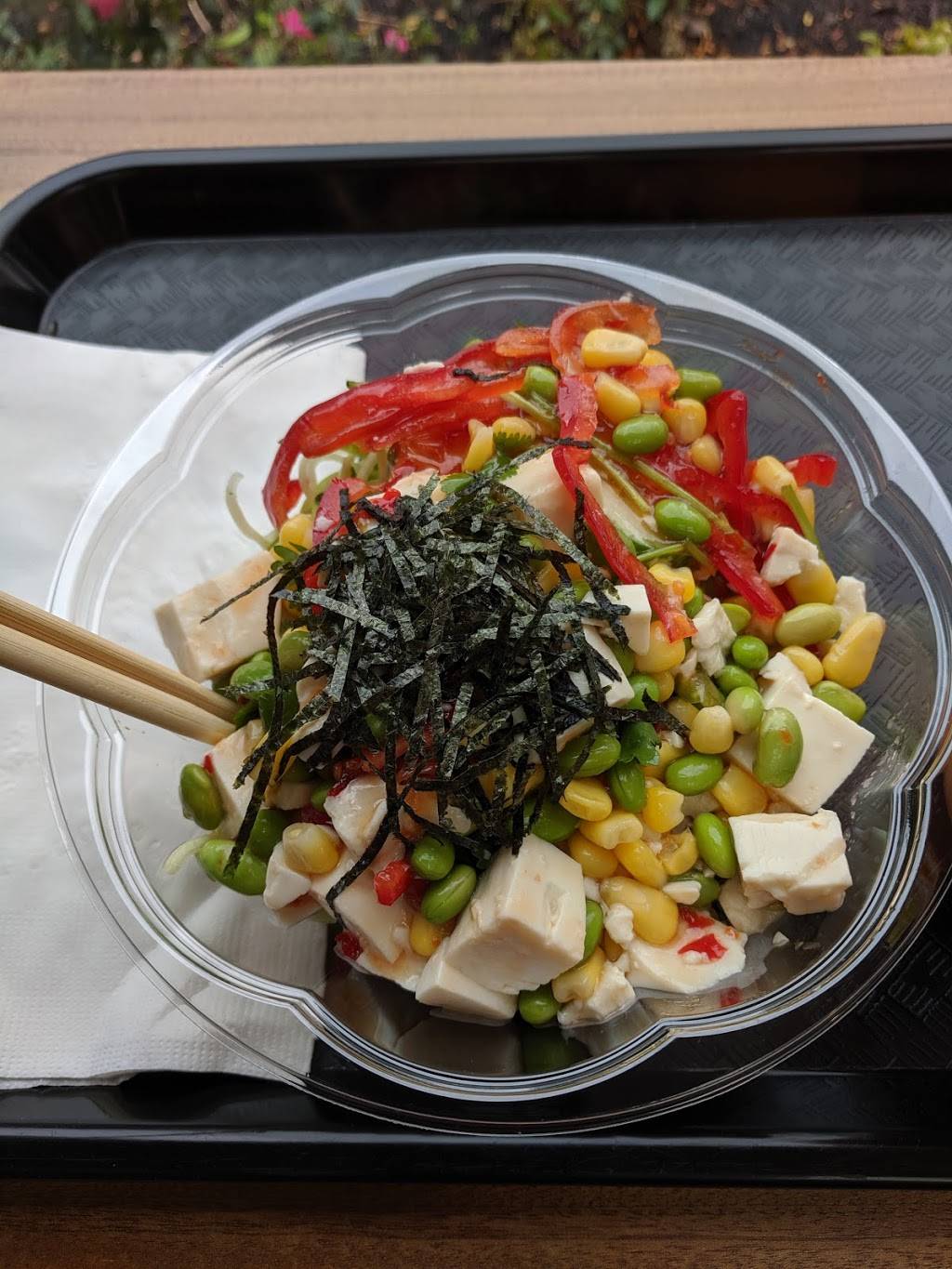 Chens Poke | restaurant | 106 Old Country Rd, Mineola, NY 11501, USA | 5168158888 OR +1 516-815-8888