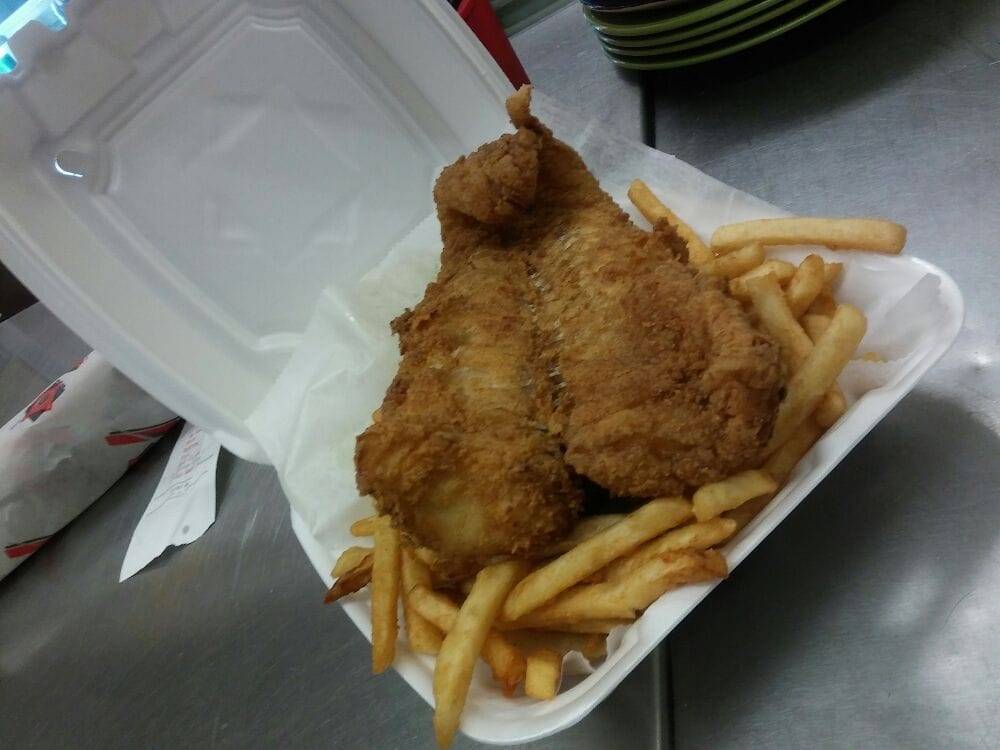 Corner Pizza & Grill | restaurant | 125 Church St, Whitinsville, MA 01588, USA | 5082340001 OR +1 508-234-0001