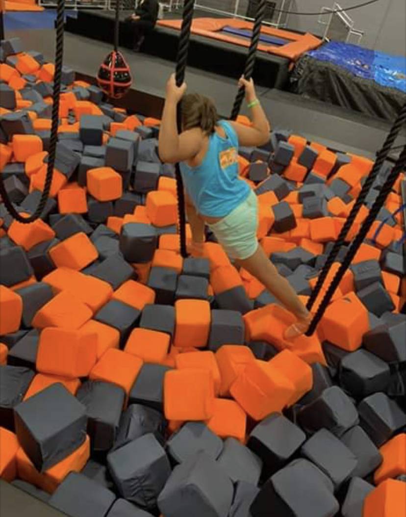 Sky Zone East Baltimore | restaurant | 8645 Pulaski Hwy, Rosedale, MD 21237, USA | 4108745050 OR +1 410-874-5050