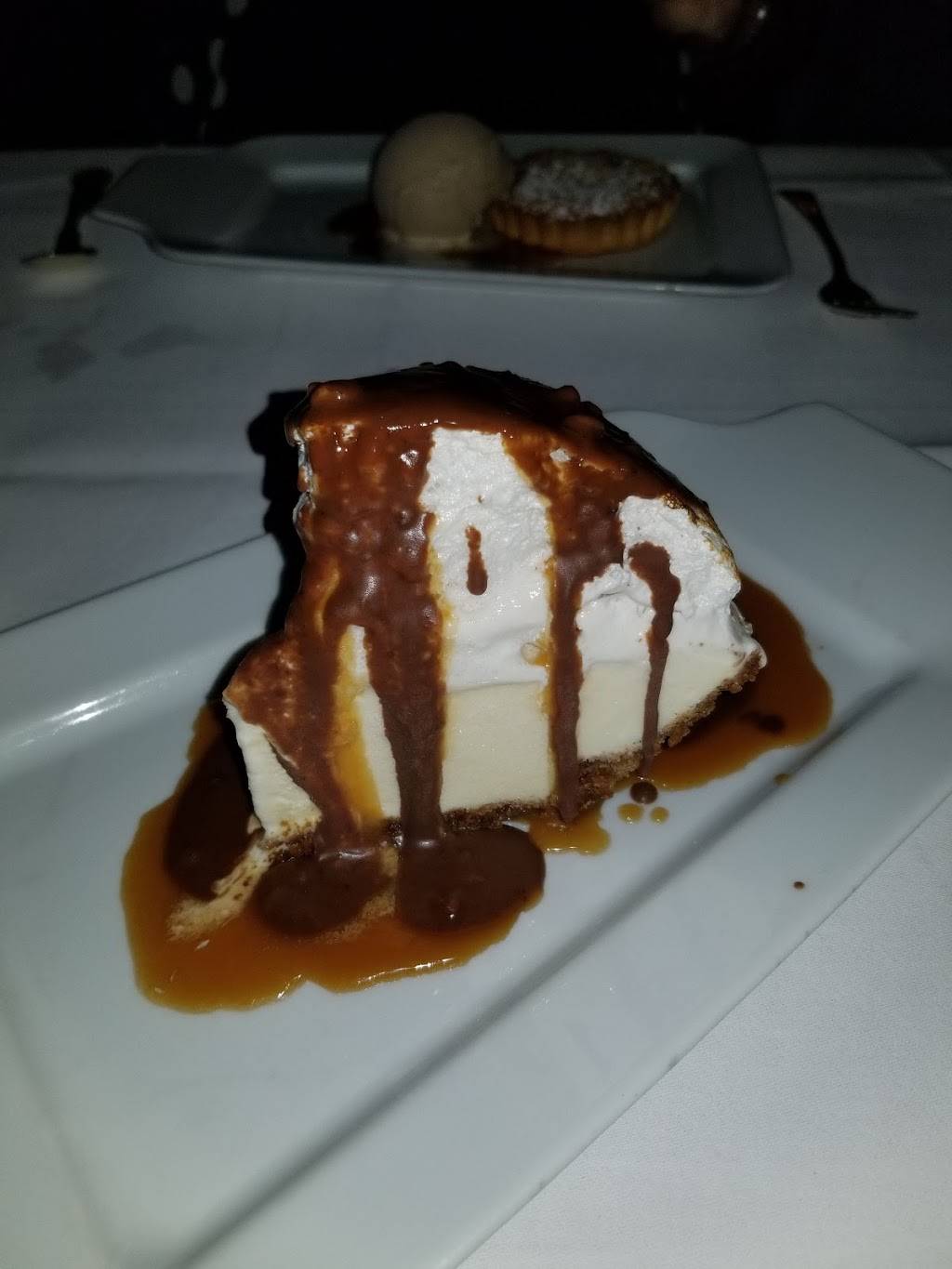 Anthonys Bar | restaurant | 410 Market St, St. Louis, MO 63102, USA | 3142317007 OR +1 314-231-7007