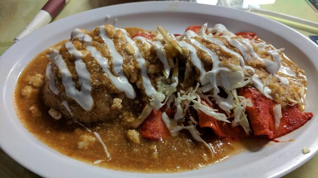 Tarascos New Latino Cuisine | restaurant | 470 S Federal Blvd, Denver, CO 80219, USA | 3039222387 OR +1 303-922-2387