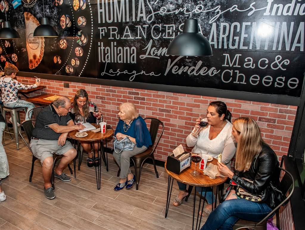 All About Empanadas | restaurant | 15956 W State Rd 84, Sunrise, FL 33326, USA | 7543019737 OR +1 754-301-9737