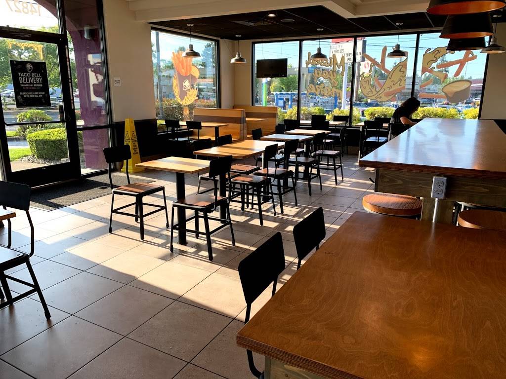 Taco Bell | meal takeaway | 14827 Hwy 99, Lynnwood, WA 98037, USA | 4257420360 OR +1 425-742-0360