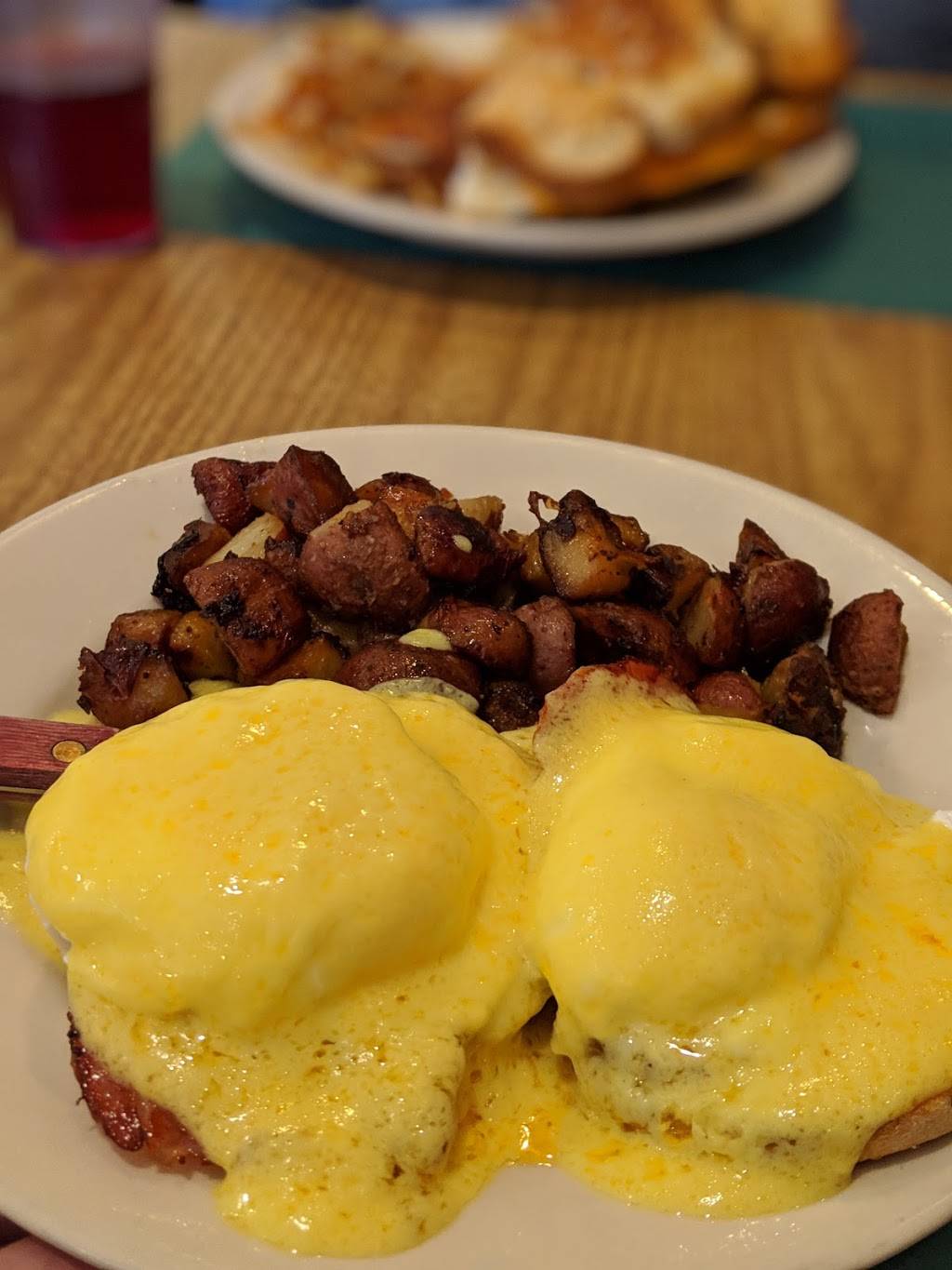 Station 5 Grille | restaurant | 17 Watson St, Natick, MA 01760, USA | 5086535758 OR +1 508-653-5758