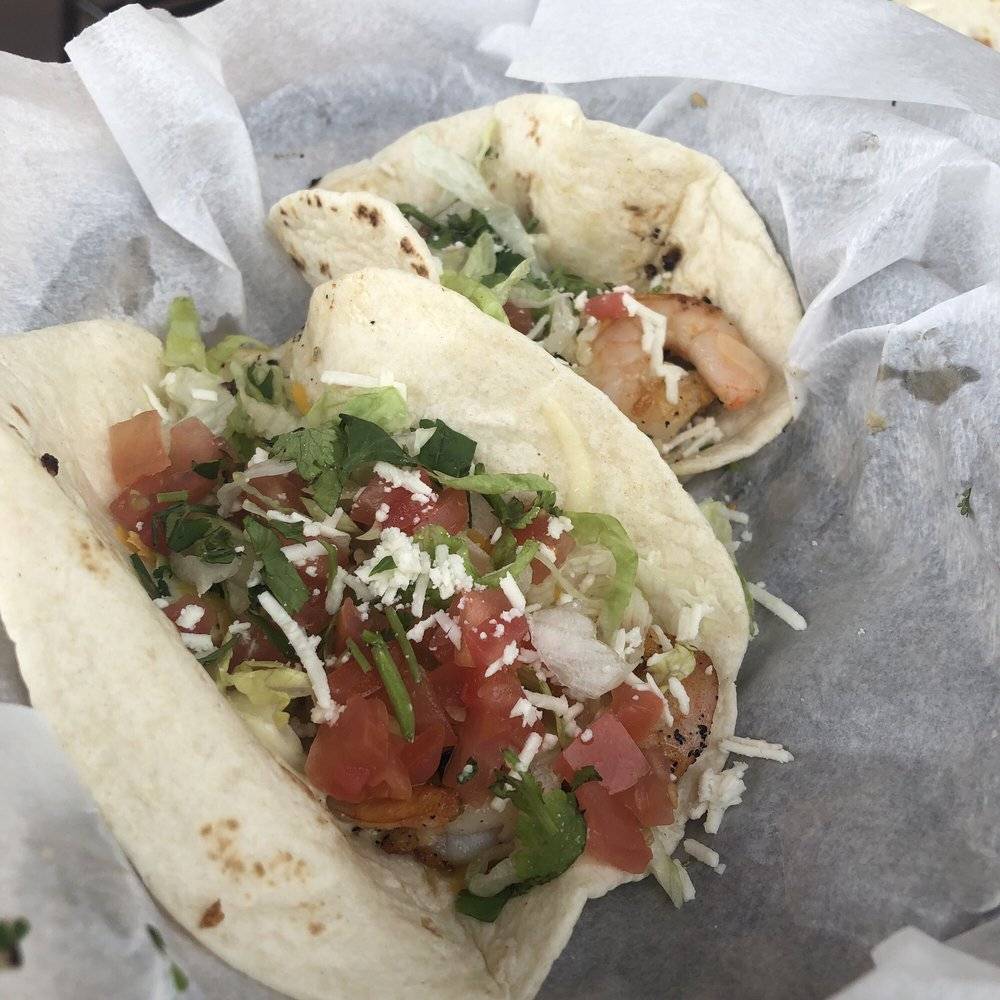 Thirsty Amigos Taco Shop | restaurant | 1026 S Gilbert Rd #101, Gilbert, AZ 85296, USA | 4808096890 OR +1 480-809-6890