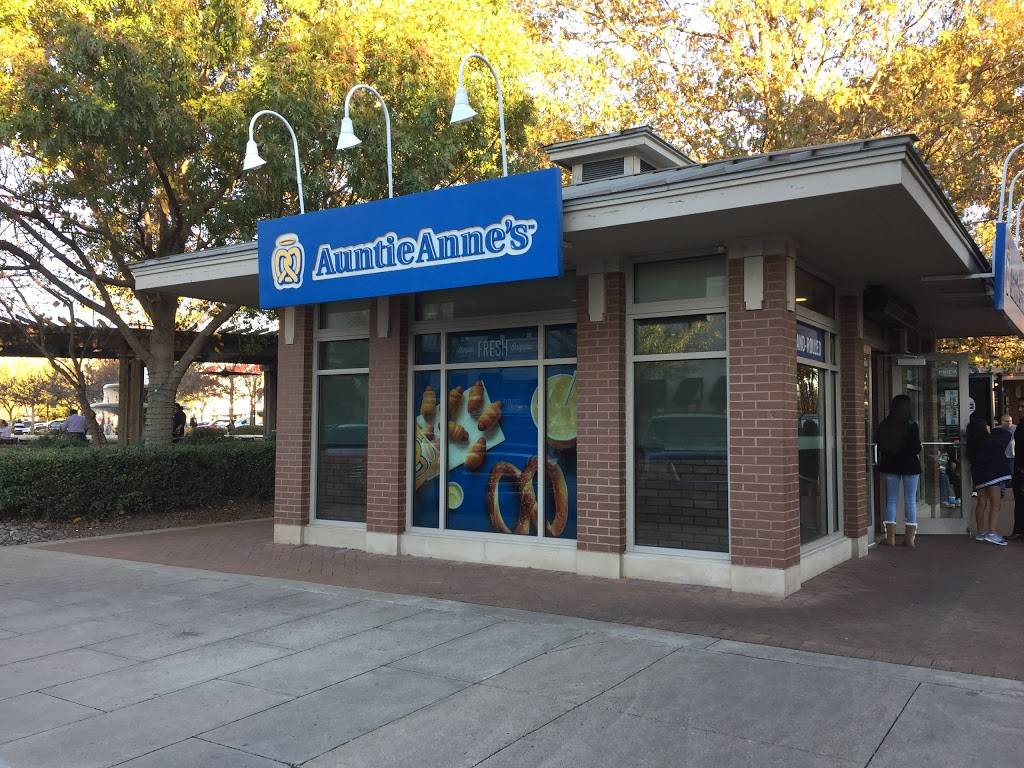 Auntie Annes | cafe | 295 Cedar Sage Dr, Garland, TX 75040, USA | 9726751690 OR +1 972-675-1690