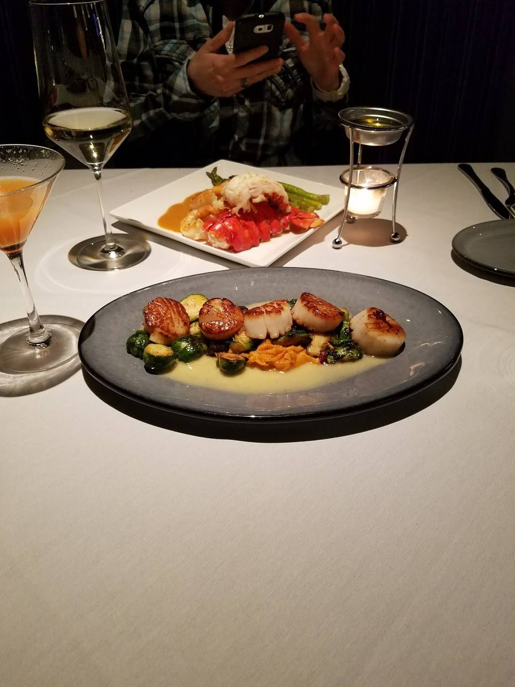 Kingfish | restaurant | 115 Montrose W Ave, Akron, OH 44321, USA | 3307772005 OR +1 330-777-2005