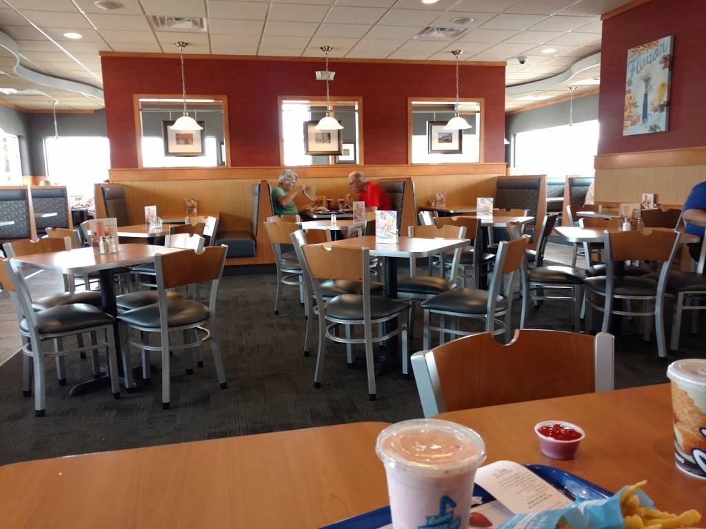 Culvers | restaurant | 3035 W Shore Dr, Holland, MI 49424, USA | 6163998475 OR +1 616-399-8475