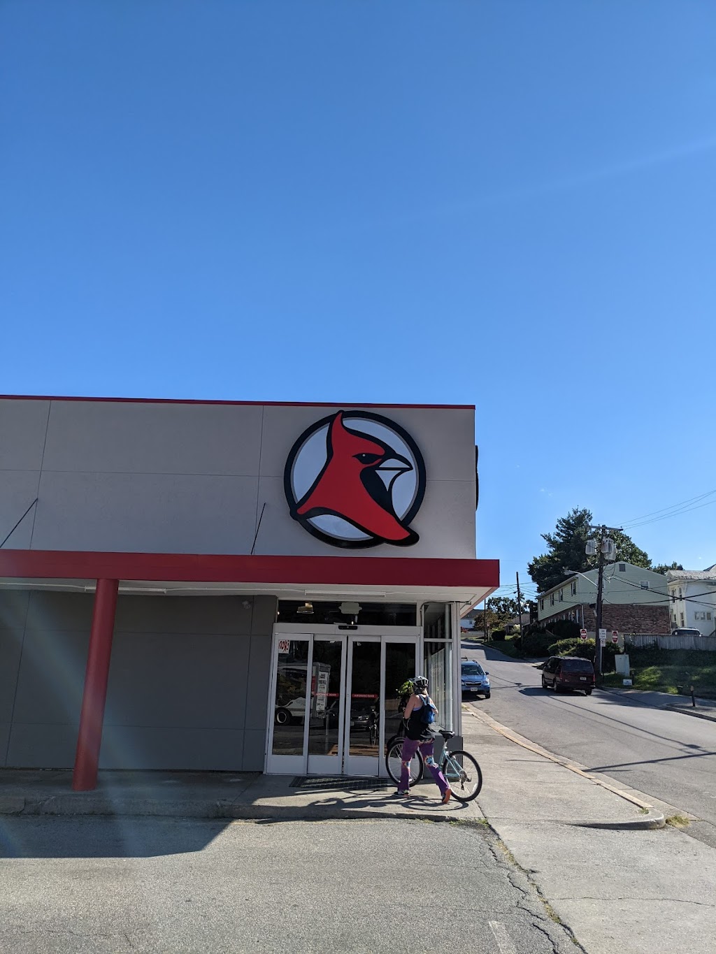 Cardinal Bicycle + Cafe | cafe | 1312 Winborne St SW, Roanoke, VA 24015, USA | 5409005020 OR +1 540-900-5020