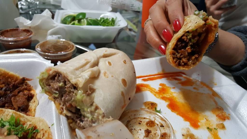 Taqueria La Soga | restaurant | 19267 Burnham Ave, Lansing, IL 60438, USA | 7088586002 OR +1 708-858-6002