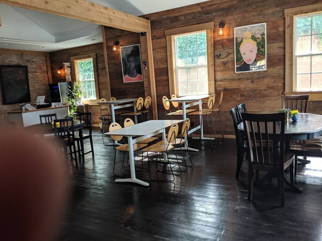 Vegan Food House | restaurant | 832 W 7th St, Dallas, TX 75208, USA | 4692480297 OR +1 469-248-0297