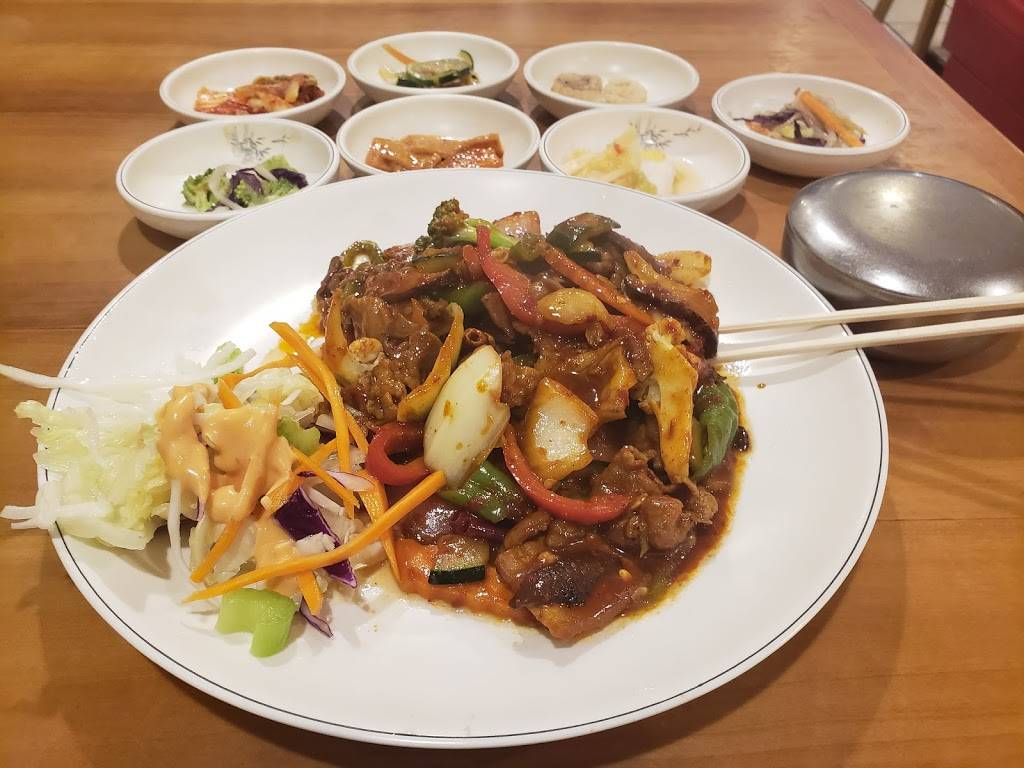 Westborough Korean Restaurant | restaurant | 7 E Main St, Westborough, MA 01581, USA | 5083668898 OR +1 508-366-8898