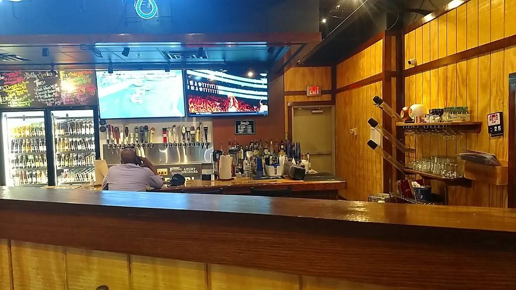 Wings Etc. | restaurant | 2815 Gateway S Dr, Goshen, IN 46526, USA | 5745379464 OR +1 574-537-9464