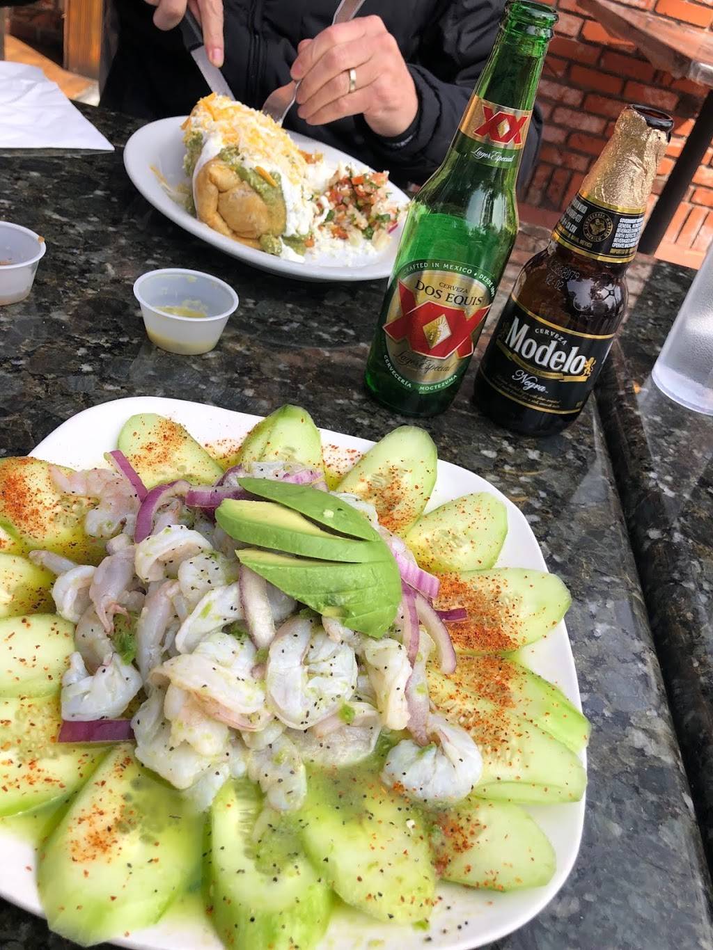 Los Gorditos | restaurant | 26290 CA-243, Idyllwild, CA 92549, USA | 9516592842 OR +1 951-659-2842