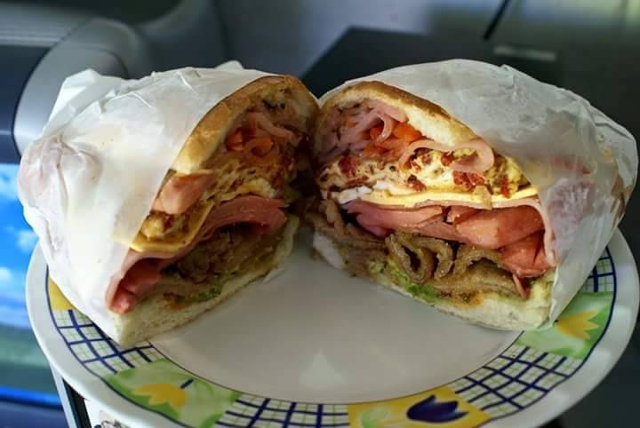 Fonda Santa Clara | restaurant | 74 Market St, Passaic, NJ 07055, USA | 9736859099 OR +1 973-685-9099